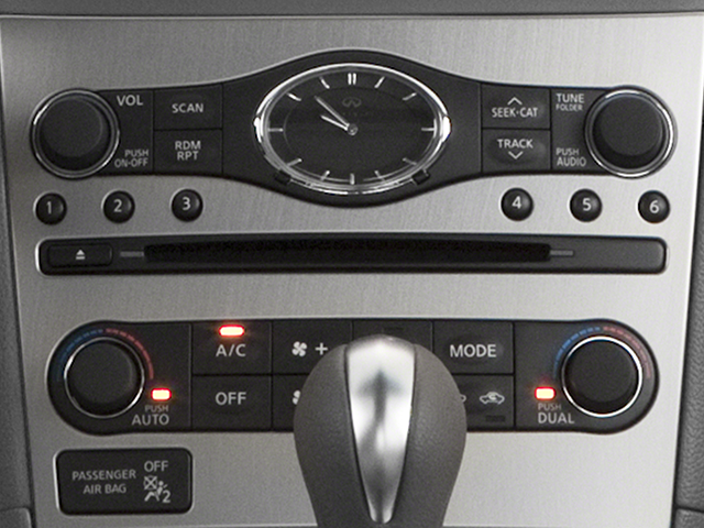 2013 INFINITI G37 Sedan Journey