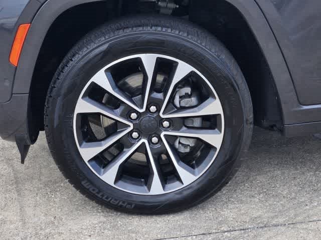 2022 Jeep Grand Cherokee L Overland