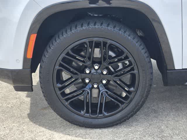 2022 Jeep Wagoneer Series III Carbide