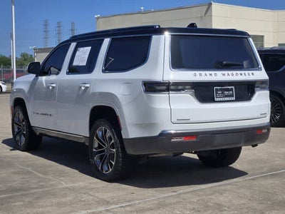 2022 Jeep Grand Wagoneer Series III