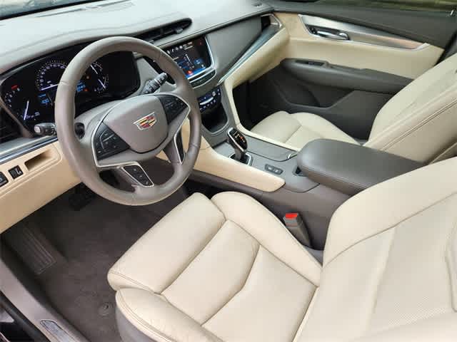 2017 Cadillac XT5 Premium Luxury FWD