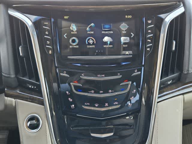 2019 Cadillac Escalade Luxury