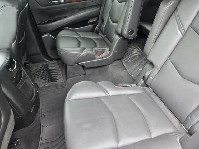 2016 Cadillac Escalade Luxury Collection