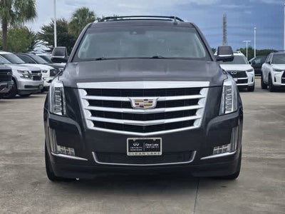 2016 Cadillac Escalade Luxury Collection