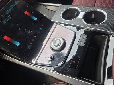 2025 Cadillac Escalade ESV 4WD Premium Luxury