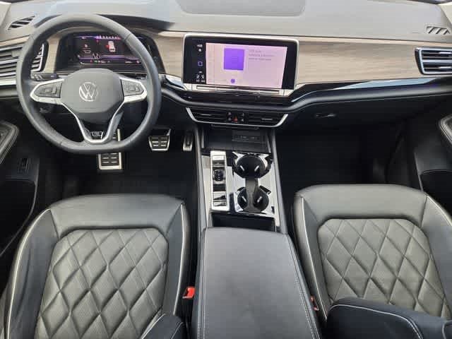 2024 Volkswagen Atlas 2.0T SEL Premium R-Line