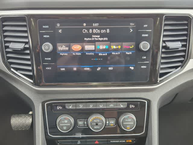 2022 Volkswagen Atlas 3.6L V6 SE w/Technology