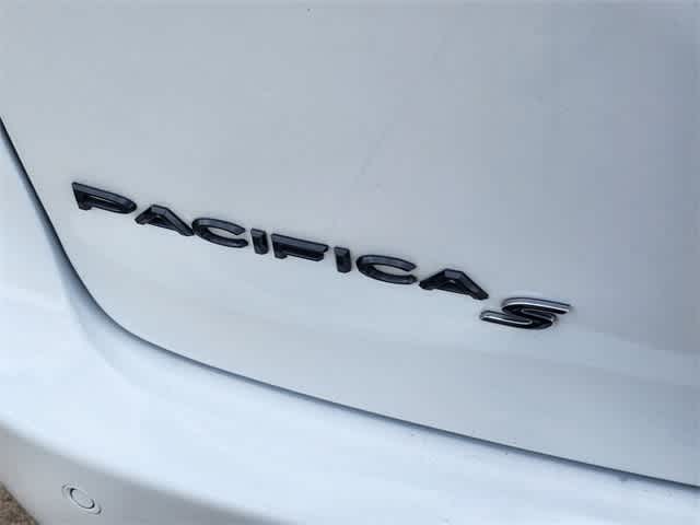 2020 Chrysler Pacifica Touring L Plus