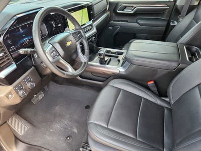 2025 Chevrolet Silverado 1500 LTZ