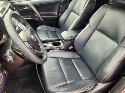 2017 Toyota RAV4 SE