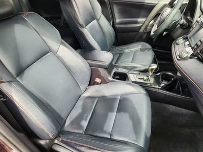 2017 Toyota RAV4 SE