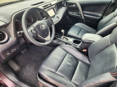 2017 Toyota RAV4 SE
