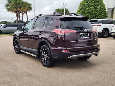 2017 Toyota RAV4 SE