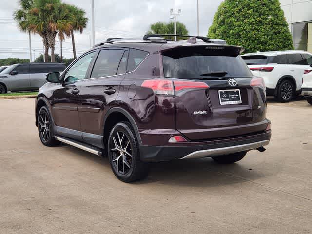2017 Toyota RAV4 SE