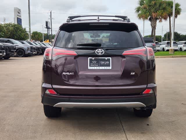 2017 Toyota RAV4 SE