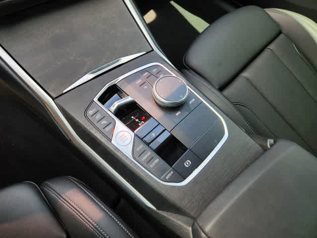 2024 BMW 330i 330i