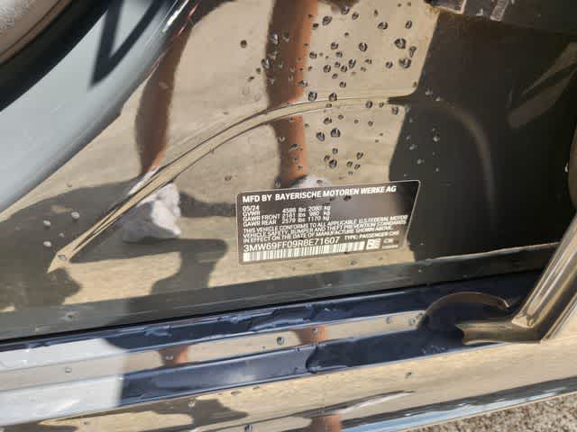 2024 BMW 330i 330i