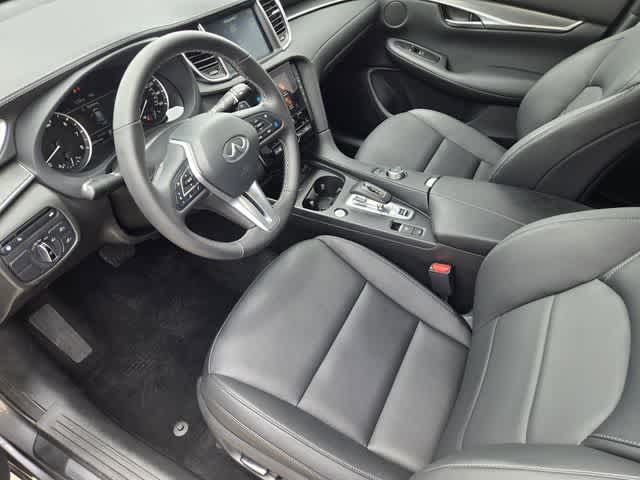 2025 INFINITI QX50 PURE