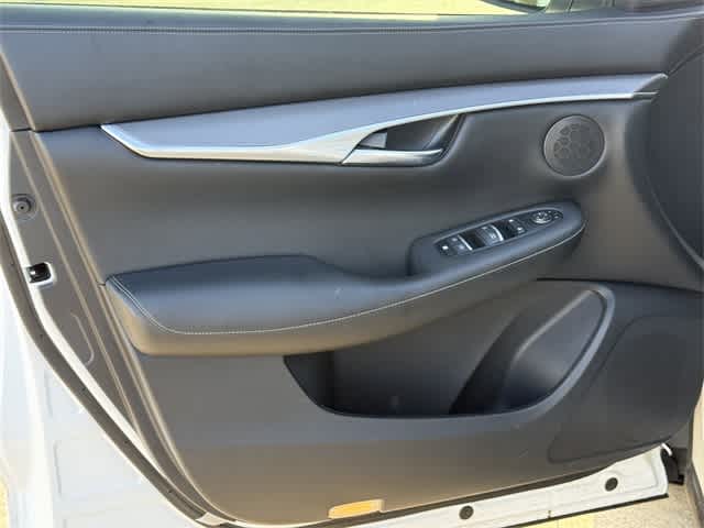 2022 INFINITI QX50 PURE