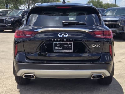 2023 INFINITI QX50 LUXE