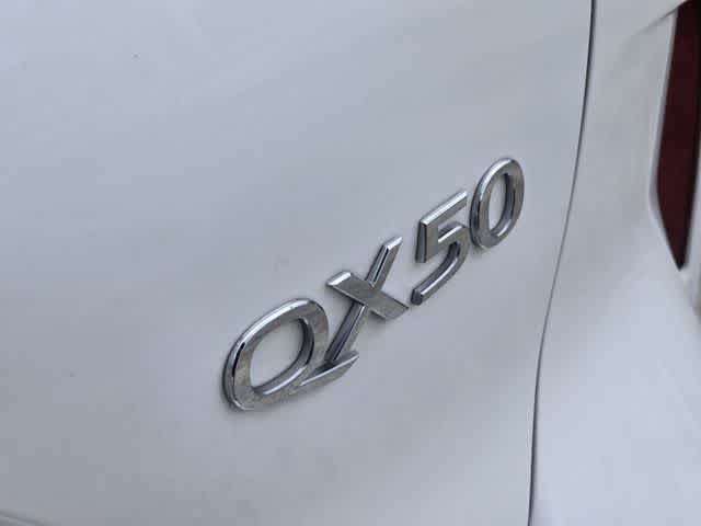 2021 INFINITI QX50 LUXE