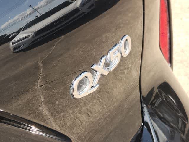 2022 INFINITI QX50 LUXE
