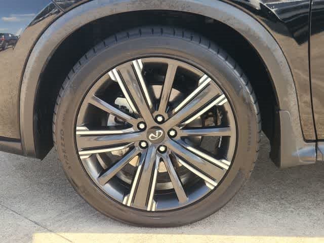 2022 INFINITI QX50 LUXE