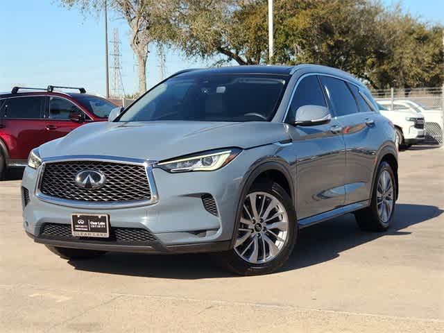 2023 INFINITI QX50 LUXE