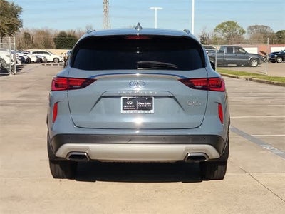 2023 INFINITI QX50 LUXE