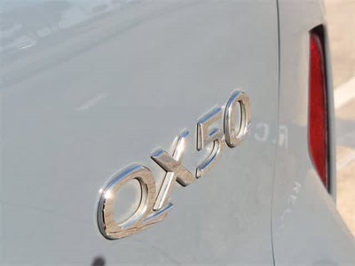 2023 INFINITI QX50 LUXE