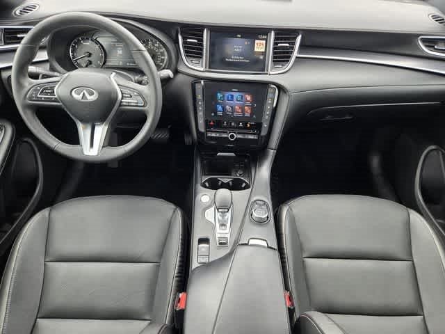 2023 INFINITI QX55 LUXE