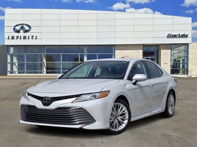 2019 Toyota Camry XLE
