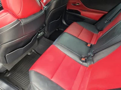 2023 Lexus ES F SPORT Handling