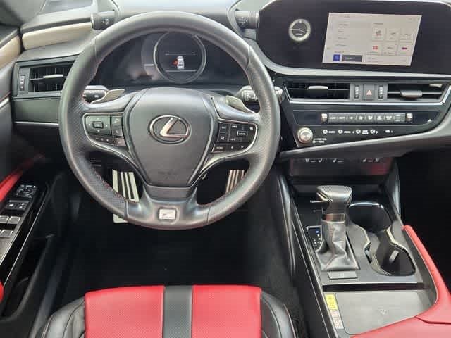 2023 Lexus ES F SPORT Handling