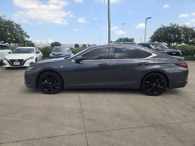 2023 Lexus ES F SPORT Handling