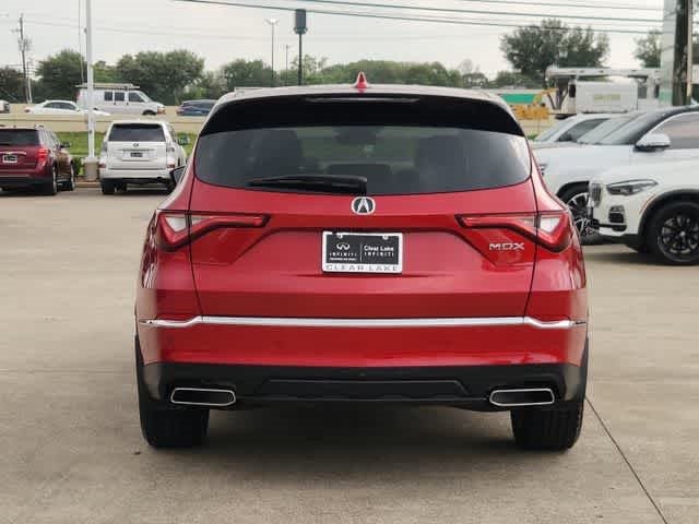 2022 Acura MDX w/Technology Package