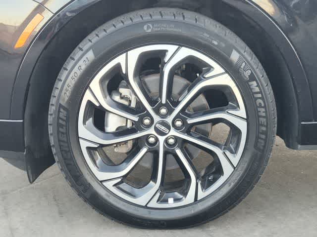 2024 Lincoln Nautilus Reserve