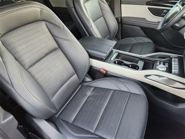 2024 Lincoln Nautilus Reserve