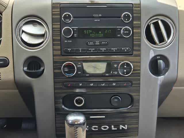 2008 Lincoln Mark LT 2WD Supercrew 150"