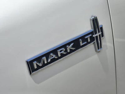 2008 Lincoln Mark LT 2WD Supercrew 150"