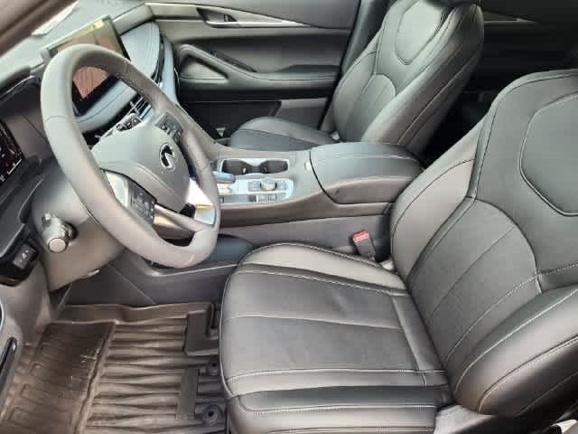 2027 INFINITI QX65 LUXE