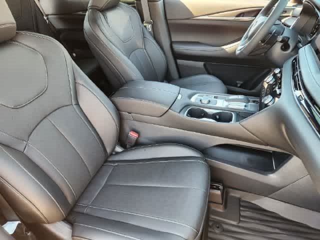 2027 INFINITI QX65 LUXE