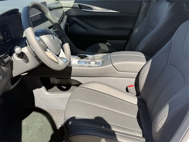 2026 INFINITI QX60 PURE