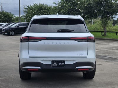 2027 INFINITI QX60 LUXE