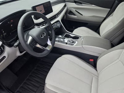 2027 INFINITI QX60 LUXE