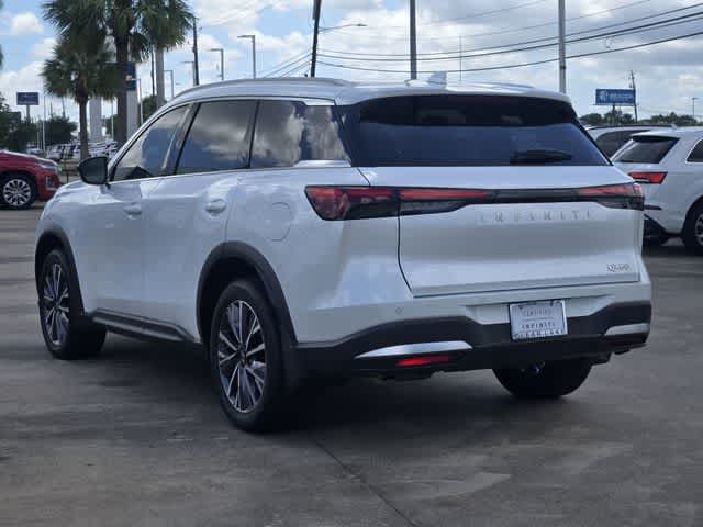 2027 INFINITI QX60 LUXE