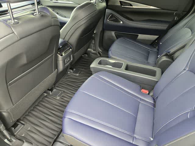 2027 INFINITI QX60 SPORT