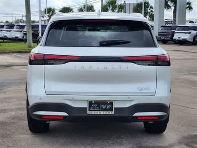 2026 INFINITI QX60 LUXE