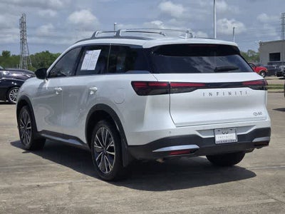 2026 INFINITI QX60 LUXE