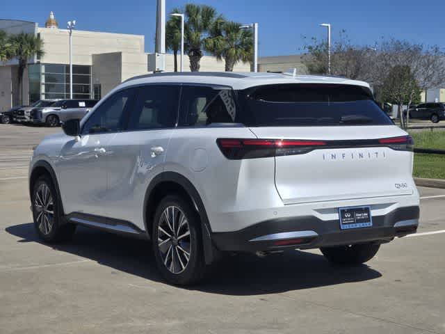 2026 INFINITI QX60 LUXE